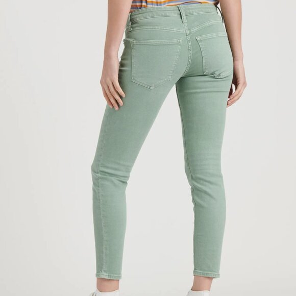 Lucky Brand Women's Low Rise Lolita Skinny Jean in Green- Size 27- New! - Picture 16 of 16